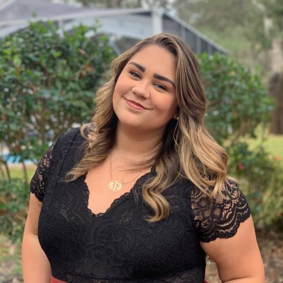 Profile Picture of Morgan Tusler (@bamabell11) on Poshmark