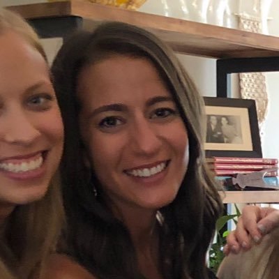 Profile Picture of Stephanie Rainone (@stephrainone) on Twitter
