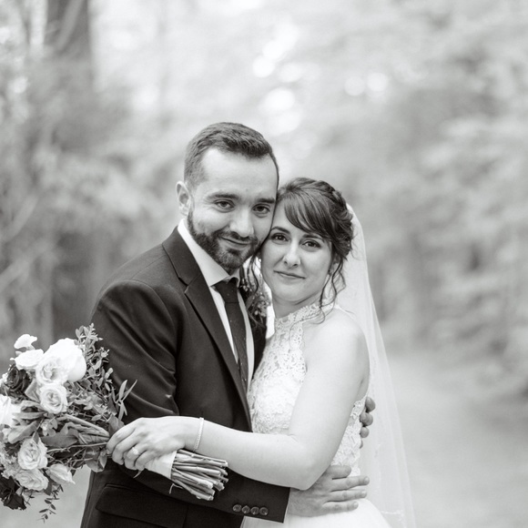 Profile Picture of Julia Lough (@jramesbury) on Poshmark