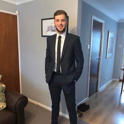 Profile Picture of James Newcomb (@jnewcomb1998) on Twitter