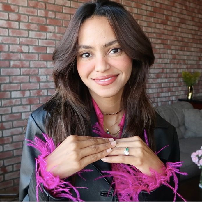 Shari - Tiktok Profile Picture of Shari (@shariandaction) on Tiktok