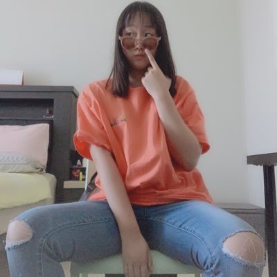 Profile Picture of Julia (@JuliaHung9) on Twitter