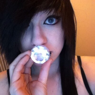 Profile Picture of Tori Higgins (@DerpyPanda) on Twitter