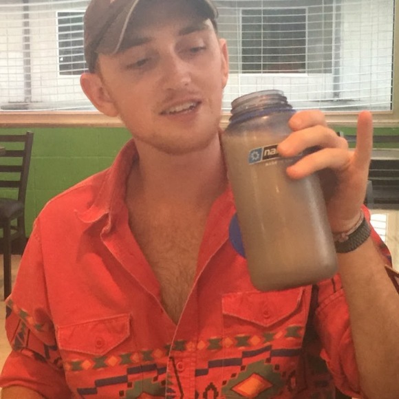 Profile Picture of Isaac Ferrell (@iaferrell88) on Poshmark