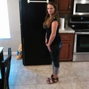Profile Picture of Danielle Colvin (@danielle.colvin.526) on Myspace