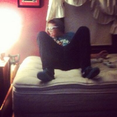 Profile Picture of DEVON GOMES (@gomes_devon) on Twitter