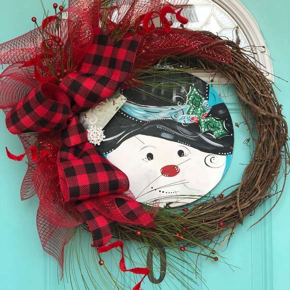 Profile Picture of Bailey Bailey (@baileybailey560) on Poshmark