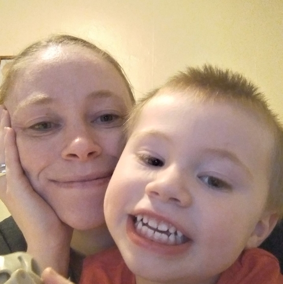 Profile Picture of Kristin Lessard-quinn (@anglskatr15) on Poshmark