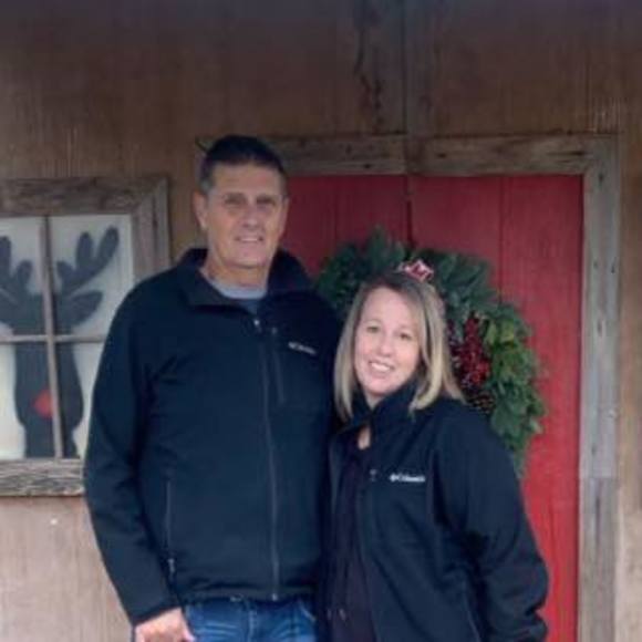 Profile Picture of Carole Frazey (@clfrazey) on Poshmark