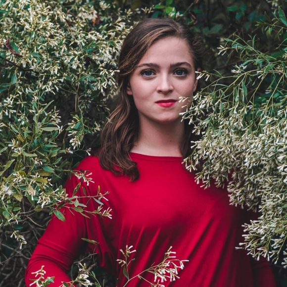 Profile Picture of Sydney Matrisciano (@smatrisciano) on Poshmark