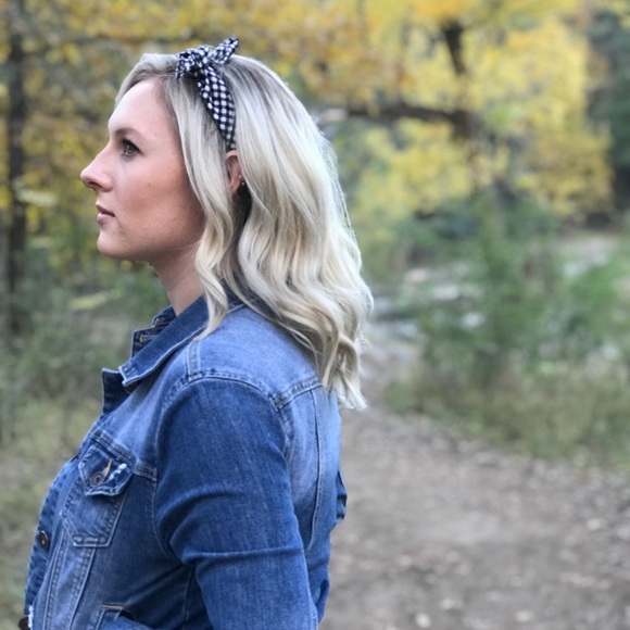 Maddie Daughtry - Poshmark Profile Picture of Maddie Daughtry (@maddiedaughtry) on Poshmark