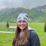 Profile Picture of Drew Abbott (@drewisabelle) on Instagram