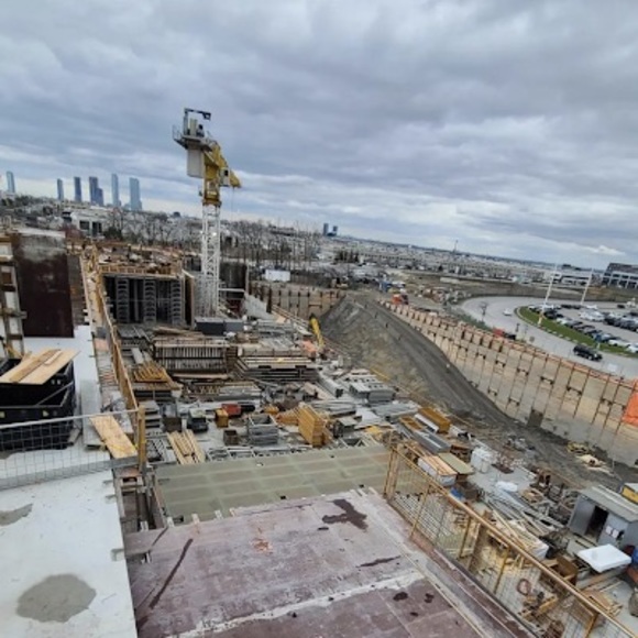 Profile Picture of Adrian Pacheco (@adrianpachec610) on Poshmark