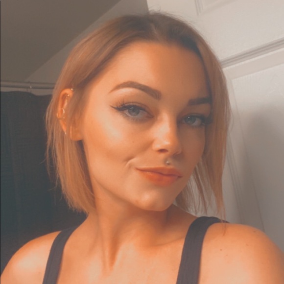 Profile Picture of Bree Ransford (@breeransford2) on Poshmark