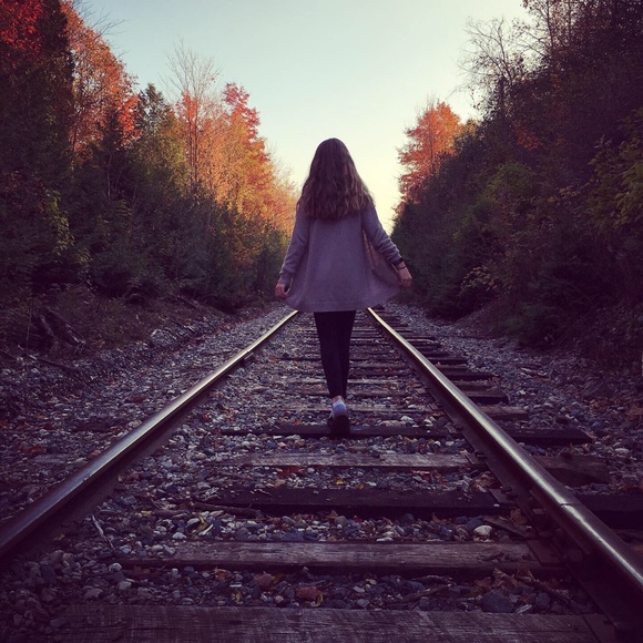 Profile Picture of Allison Kirby (@allisonleigh07) on Poshmark