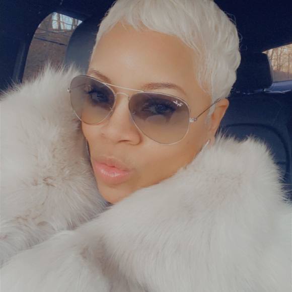 Erika Atkinson - Poshmark Profile Picture of Erika Atkinson (@erikaatkinson78) on Poshmark