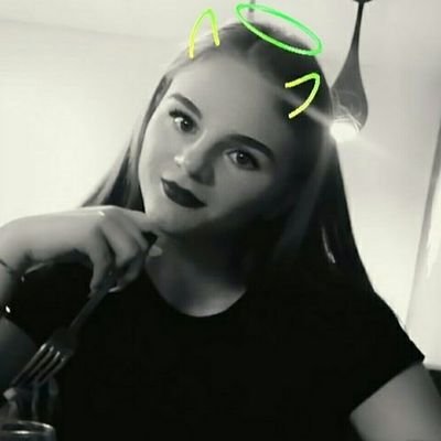 Profile Picture of Charlotte Laurence (@Charlot51612409) on Twitter