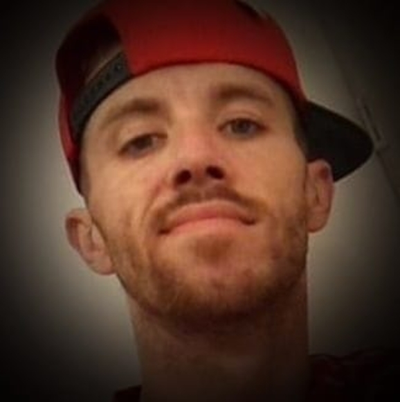 Profile Picture of Daniel Lamb (@danlam6) on Poshmark