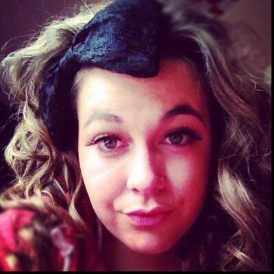 Profile Picture of Robyn Lea (@lea_parkinson) on Twitter