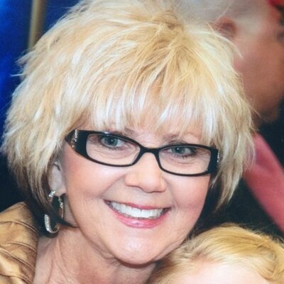 Profile Picture of DEBORAH SEWELL (@debbietrike) on Twitter