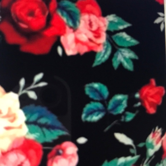 Profile Picture of Iram Hussain (@ra_irum91) on Poshmark