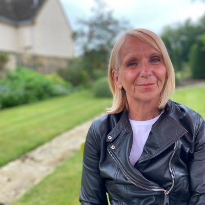 Profile Picture of Debbie John-Lewis (@LewisDebbiejohn) on Twitter