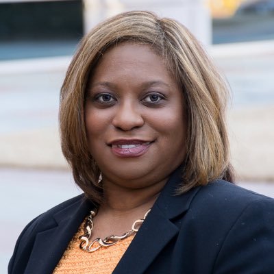 Profile Picture of Angela Pointer (@AngelaPointer) on Twitter