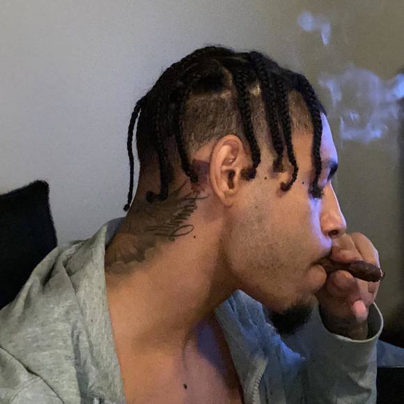 Profile Picture of Johnny Stevenson (@johnnystevenson) on Poshmark