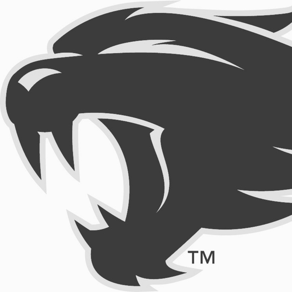 Profile Picture of Lucas Barker (@ltbark02) on Poshmark