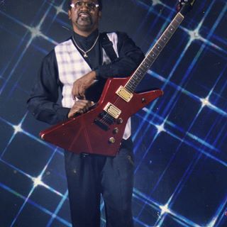 James Braggs - Facebook Profile Picture of James Braggs (@braggsjames) on Facebook