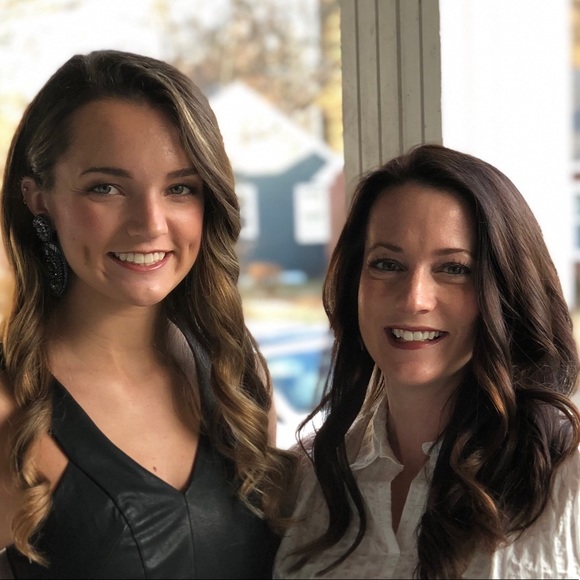 Profile Picture of Kitty Jones (@kittyg1879) on Poshmark