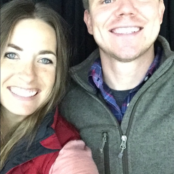 Abby Binderup - Poshmark Profile Picture of Abby Binderup (@ajdanahe) on Poshmark