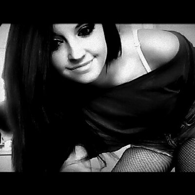 Chelsea Davis - Twitter Profile Picture of Chelsea Davis (@ChelseaMikaela) on Twitter