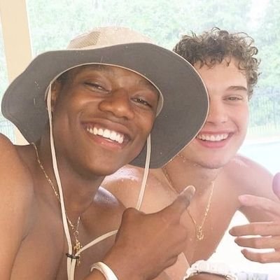 Profile Picture of Kenny Harrell (@kennyharrell25) on Twitter