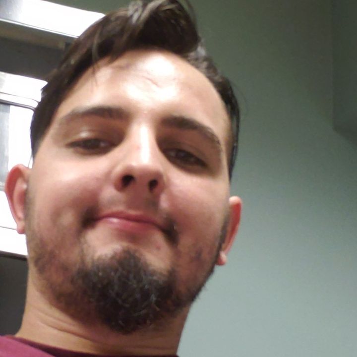 Profile Picture of alextuck (@user8890743) on Tiktok