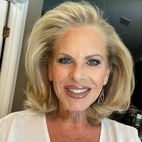 Profile Picture of Caralyn Williams (@ccwms98) on Pinterest