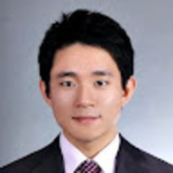 Profile Picture of Dong jun Park (@papapdj) on Poshmark