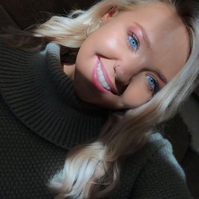 Profile Picture of Olivia Hart (@olivia_harttt) on Twitter