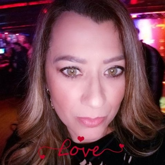 Profile Picture of Nancy Pereira (@nancypereira233) on Poshmark