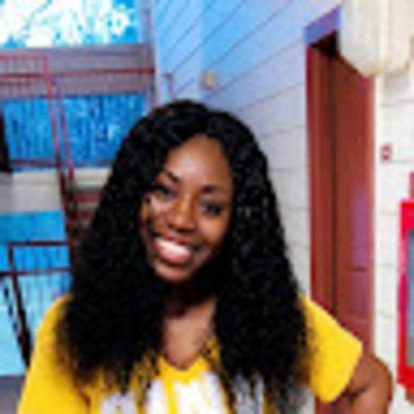 Profile Picture of Adeja Williams (@williamsdeja186) on Poshmark