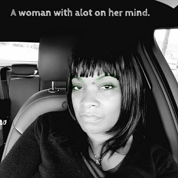 Profile Picture of Cathy Allen (@callen43) on Poshmark