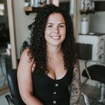 Profile Picture of Katelyn Newhart-Hantz (@tots_locks) on Instagram