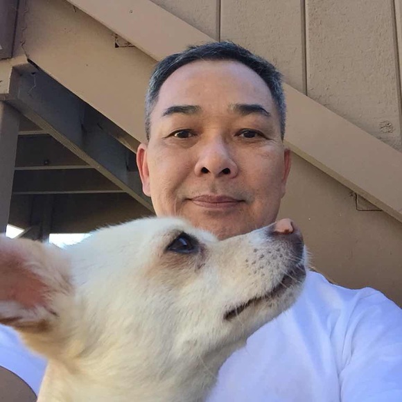 Profile Picture of Danny Dang (@danga2020) on Poshmark