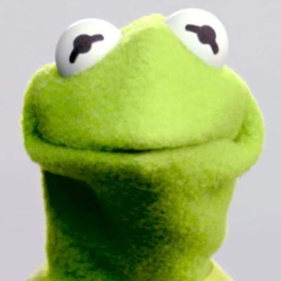 Profile Picture of Casiro Totin (@casirototin) on Poshmark