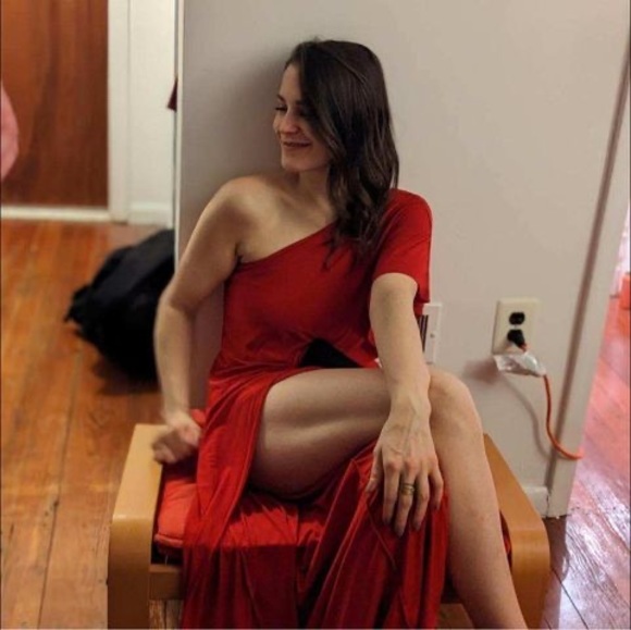 Profile Picture of Stephanie Follette (@s_follette) on Poshmark