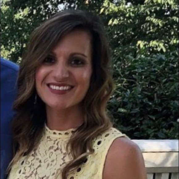 Profile Picture of Brandi Doss (@bdoss06) on Poshmark