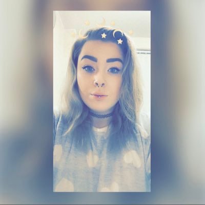 Profile Picture of AliceElizabeth.xo (@AliceSimons_xo) on Twitter