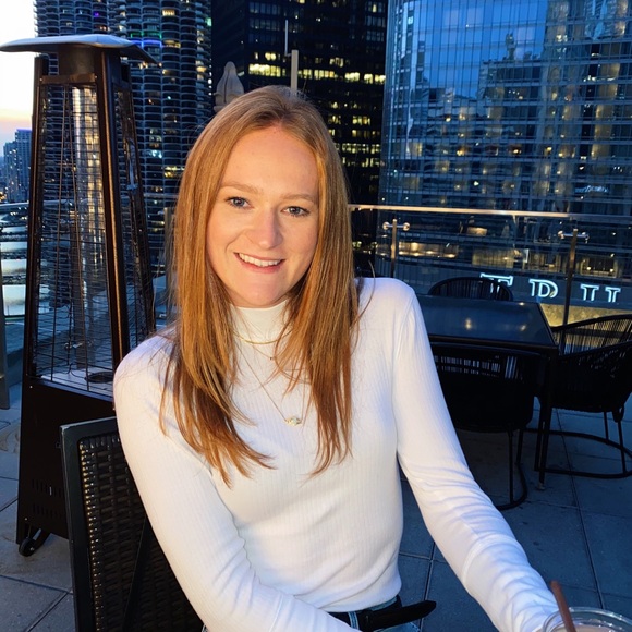 Olivia Oconnor - Poshmark Profile Picture of Olivia Oconnor (@livoconnor) on Poshmark