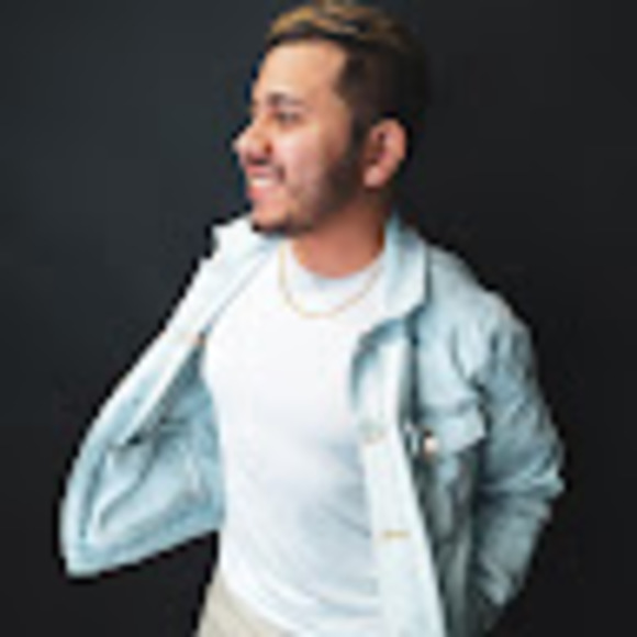 Profile Picture of Jonathan Carvajal (@jcarva5) on Poshmark