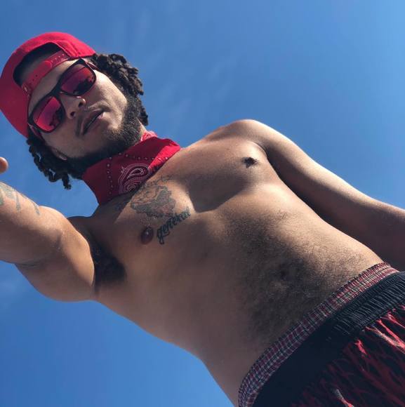 Profile Picture of Keith Drake ii (@jjddrake810) on Poshmark